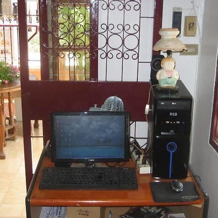 Sri Krung Guest House Ayutthaya Extérieur photo