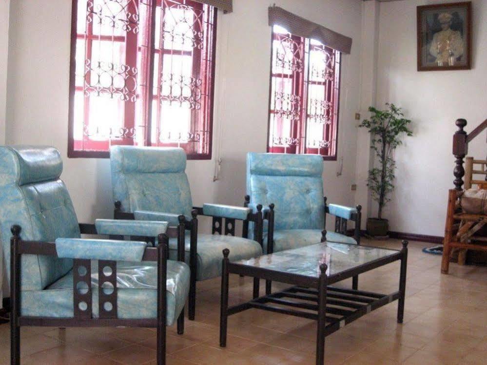 Sri Krung Guest House Ayutthaya Extérieur photo