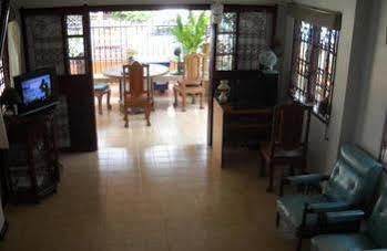 Sri Krung Guest House Ayutthaya Extérieur photo
